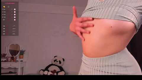 jullisecam @ myfreecams on 20240412