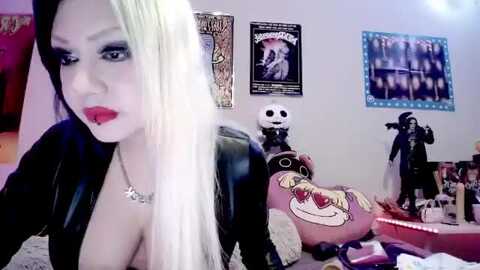 lysergia @ myfreecams on 20240415