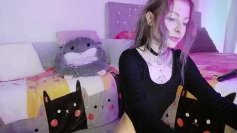 alisiak @ myfreecams on 20240416