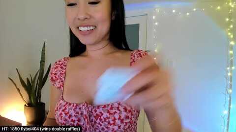 dee9years @ myfreecams on 20240416