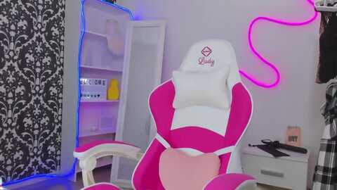 stellabaex @ myfreecams on 20240416