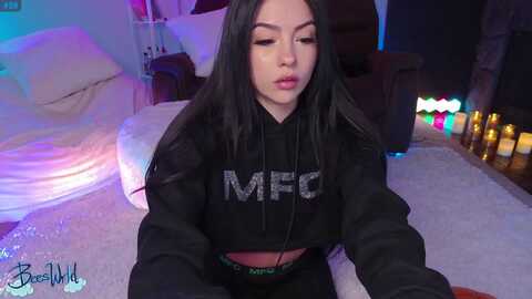 beeswrld @ myfreecams on 20240420