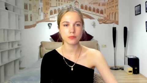 kate_lewiss @ myfreecams on 20240430