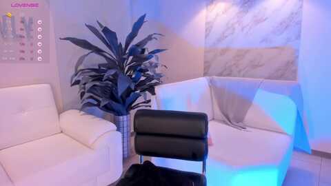 miarobertsx @ myfreecams on 20240430