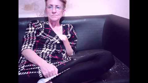 sexygeny @ myfreecams on 20240501