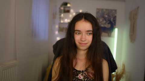 gia_paige18 @ myfreecams on 20240519