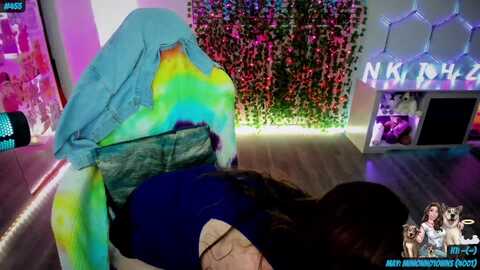 nikki_haze @ myfreecams on 20240520