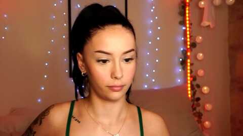 naomii18 @ myfreecams on 20240524