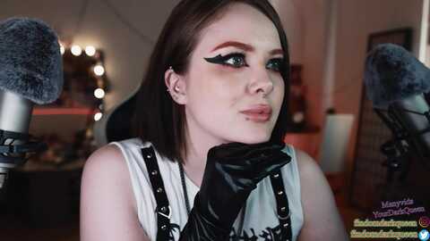 truedarkqueen