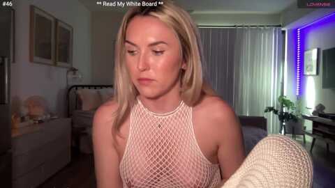 cutiepiekayla @ myfreecams on 20240529