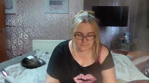 yummymummy39 @ myfreecams on 20240529