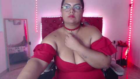 cute_slavehot