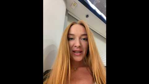 brilliant_gold @ stripchat on 20230827