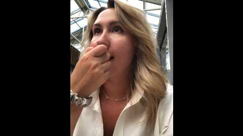 brilliant_star @ stripchat on 20230827