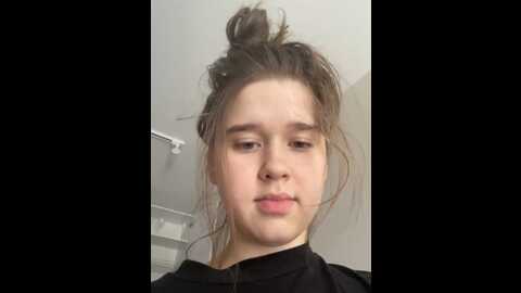 hornygirlh @ stripchat on 20230827