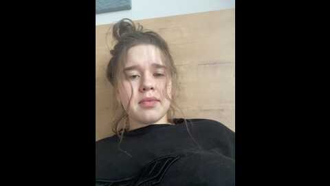 hornygirlh @ stripchat on 20230827