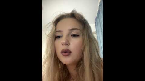 julia_wilsons @ stripchat on 20230827
