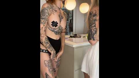 sallydinosaur @ stripchat on 20230827