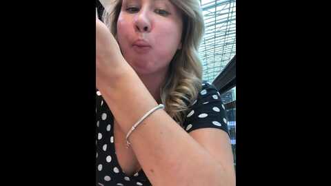 brilliant_star @ stripchat on 20230828