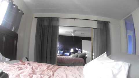 mikuchan_jp @ stripchat on 20230828