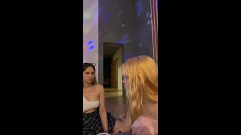 radiants_two @ stripchat on 20230828