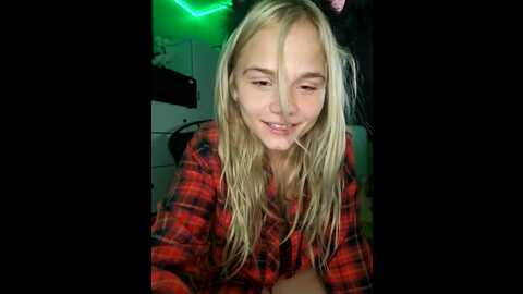 cutiepietease02 @ stripchat on 20230829