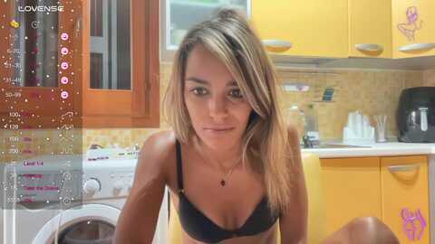 elisabettina02 @ stripchat on 20230829