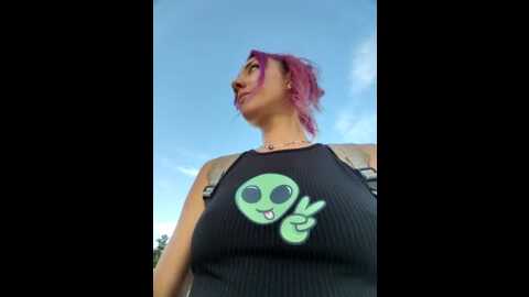 karlaluar_ @ stripchat on 20230829