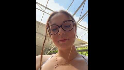 lira_grayce @ stripchat on 20230829