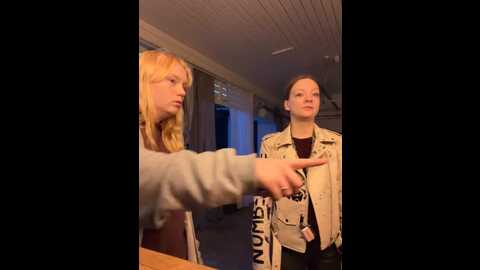 radiants_two @ stripchat on 20230829