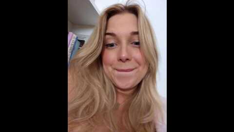 cherryauroraa @ stripchat on 20230831