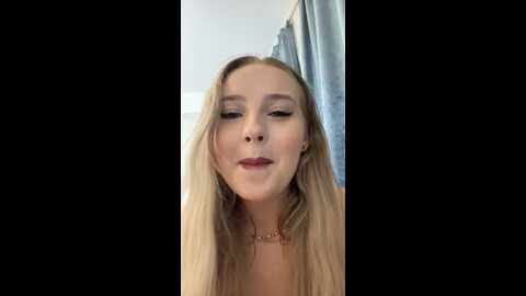julia_wilsons @ stripchat on 20230831