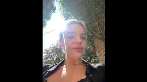 legally_blonde @ stripchat on 20230831