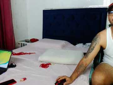 luis_leal29 @ stripchat on 20230902