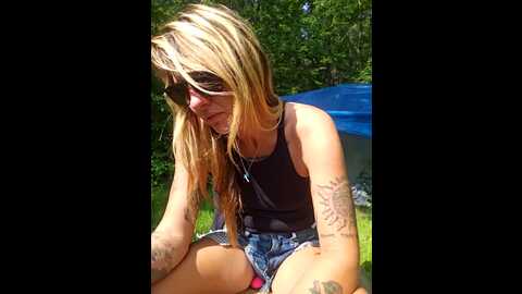 sheissomething @ stripchat on 20230902