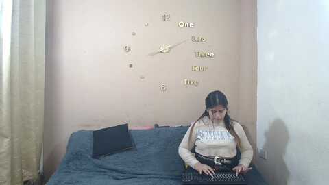 lesb_milf @ stripchat on 20230903