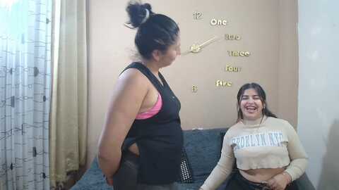 lesb_milf @ stripchat on 20230903