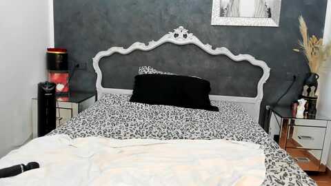 italianpassion @ stripchat on 20230904