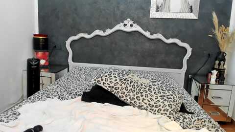 italianpassion @ stripchat on 20230904