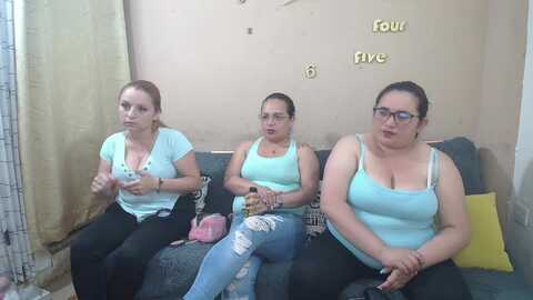 lesb_milf @ stripchat on 20230905