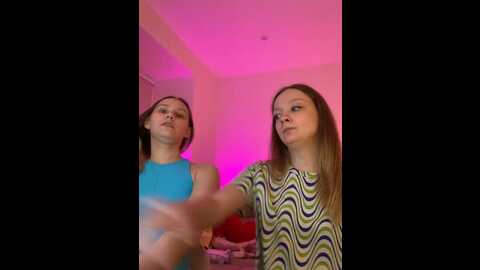 radiants_two @ stripchat on 20230905