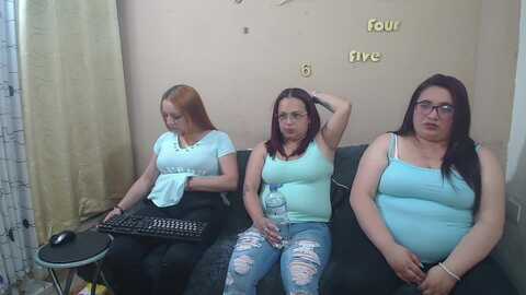 lesb_milf @ stripchat on 20230906