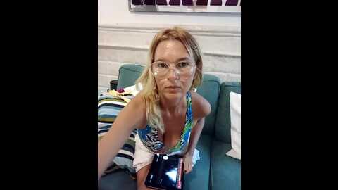 luna_natural @ stripchat on 20230906