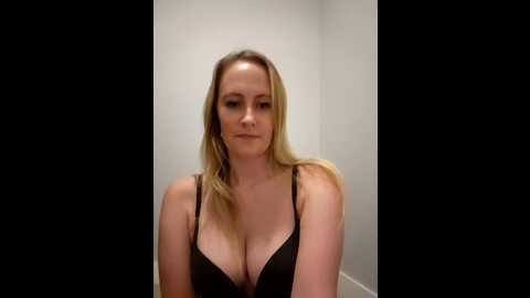 natalia4youu @ stripchat on 20230906