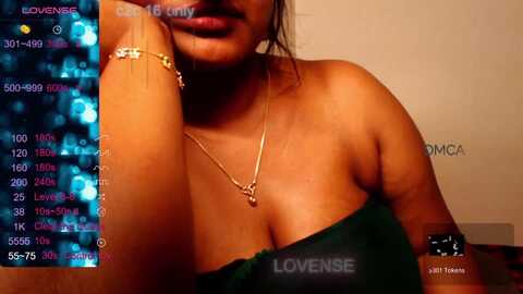 chechi_pennu @ stripchat on 20230907