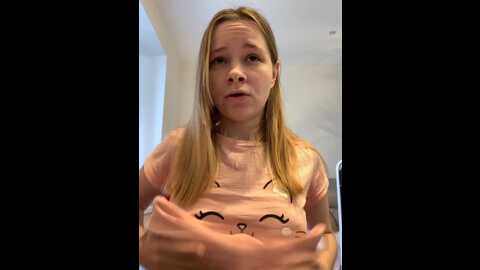 radiants_two @ stripchat on 20230907