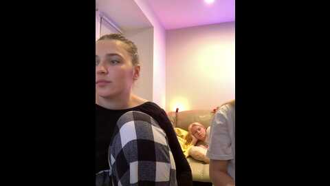 radiants_two @ stripchat on 20230908