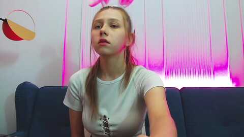 almost_virgin_ @ stripchat on 20230910