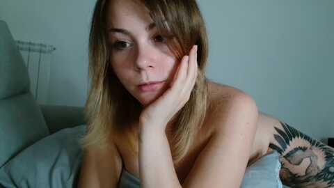 emy_02