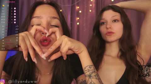lillycrei @ stripchat on 20230911